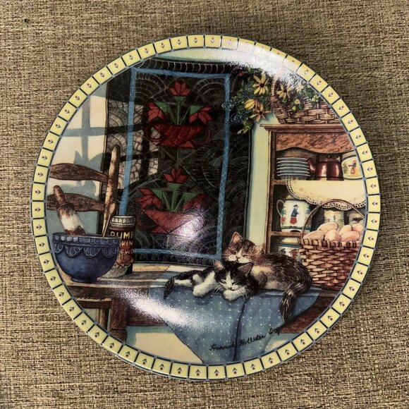 Knowles Other - LAZY MORNING Plate COZY COUNTRY CORNERS Hannah Hollister Ingmire Kittens Quilt